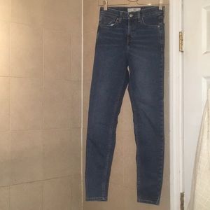 TOPSHOP Moto Jamie jeans!